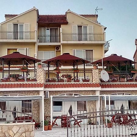 Apartments Pilic Šibenik Eksteriør billede