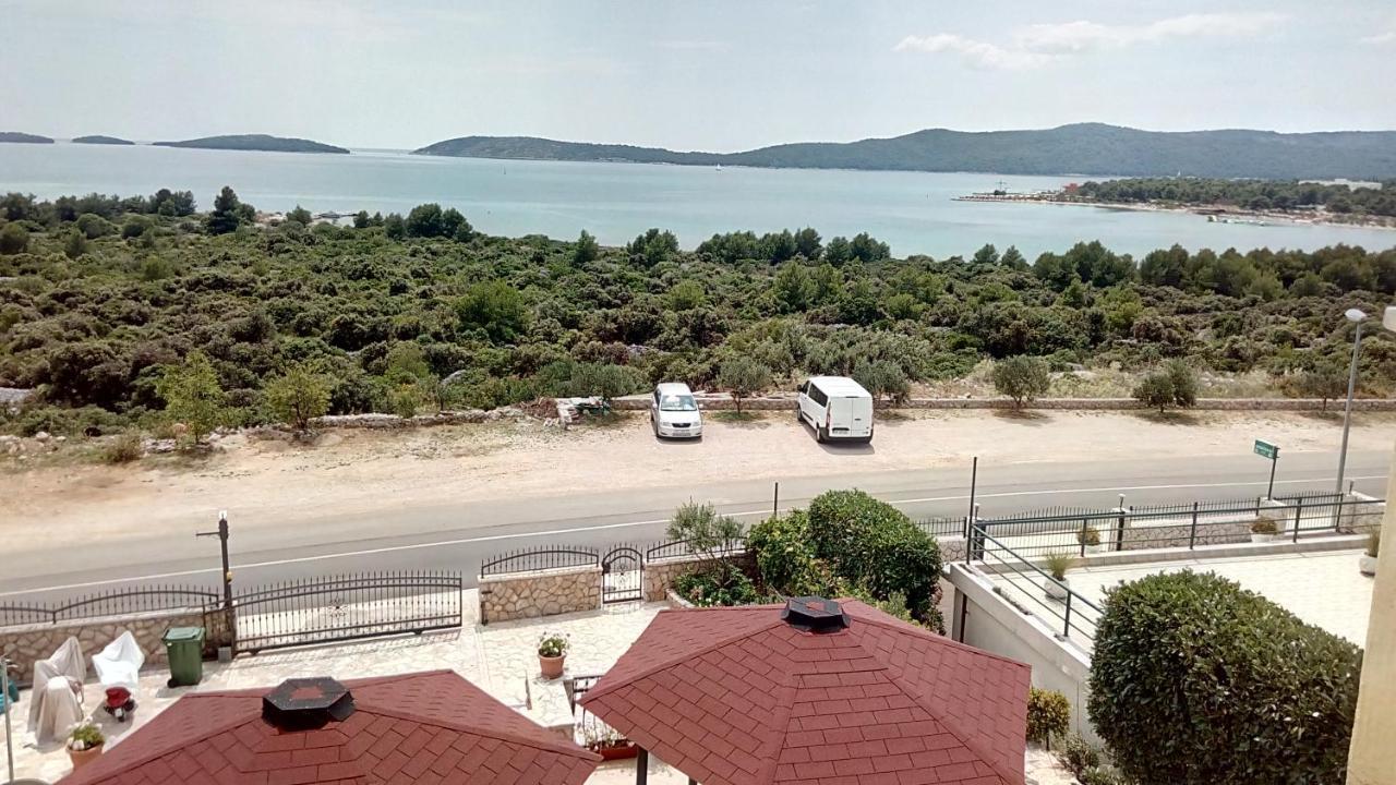 Apartments Pilic Šibenik Eksteriør billede
